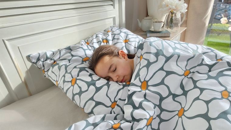 MimiNu, Daisy, poszewka na poduszkę, 40-40 cm