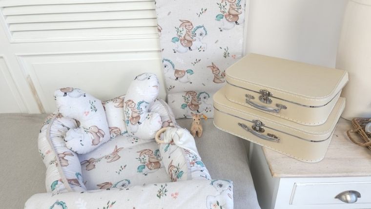 MimiNu, Karuzela, poduszka antywstrząsowa, motylek