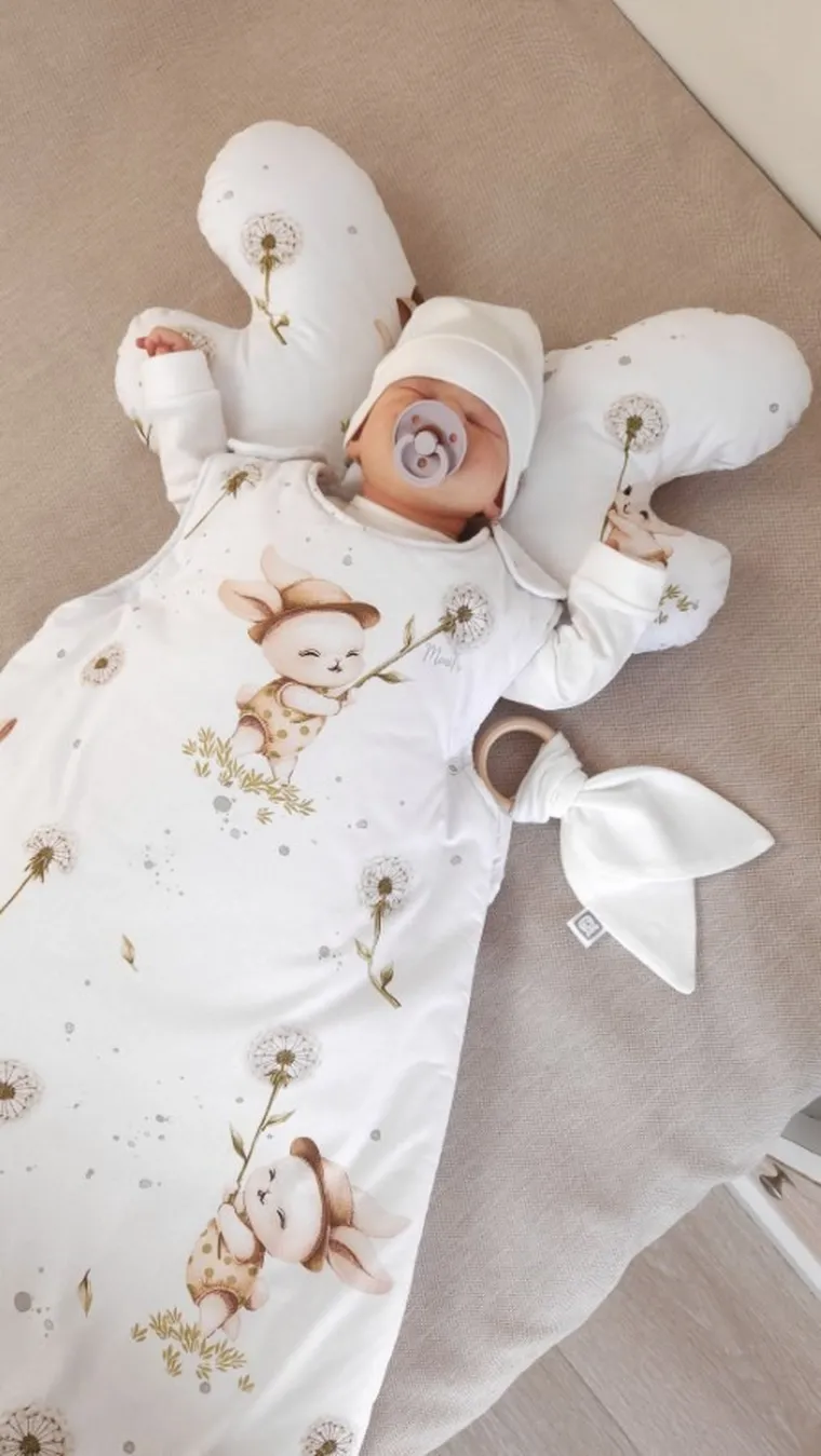 MimiNu, Kotki, poduszka antywstrząsowa, motylek