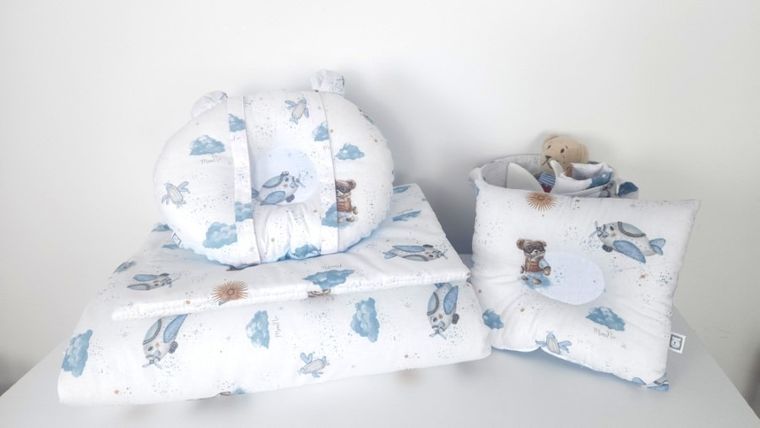 MimiNu, Misie, śliniak wodoodporny z kieszonką, błękit