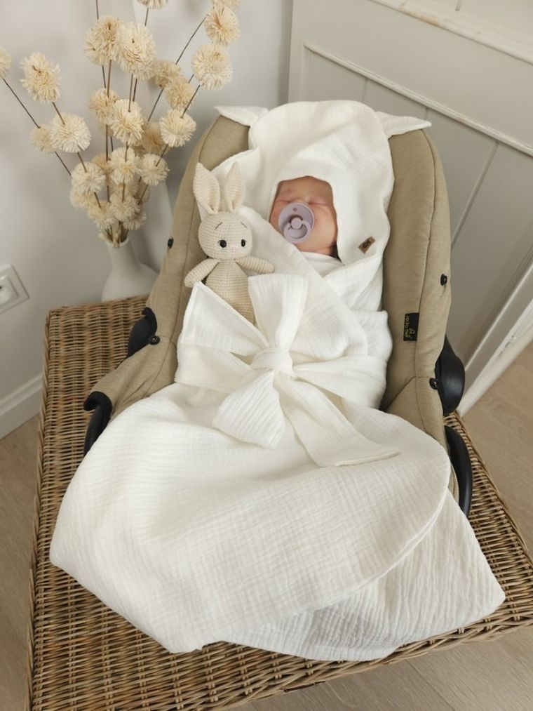 MimiNu, otulacz do wózka, fotelika samochodowego, 90-90 cm, uszka, muślin, śmietanka, TOG 0.5-1.0