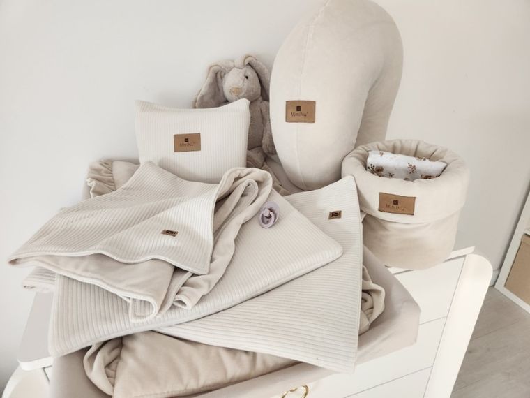 MimiNu, poduszka do karmienia, welur bawełniany, 155 cm