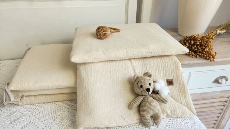 MimiNu, poduszka z poszewką na suwak, muślin, ciepły beż, 40-30 cm