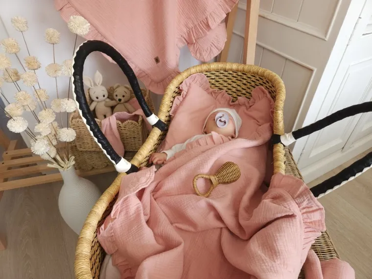 MimiNu, zestaw z falbanką, kocyk 60-70 cm, muślin, pudrowy róż