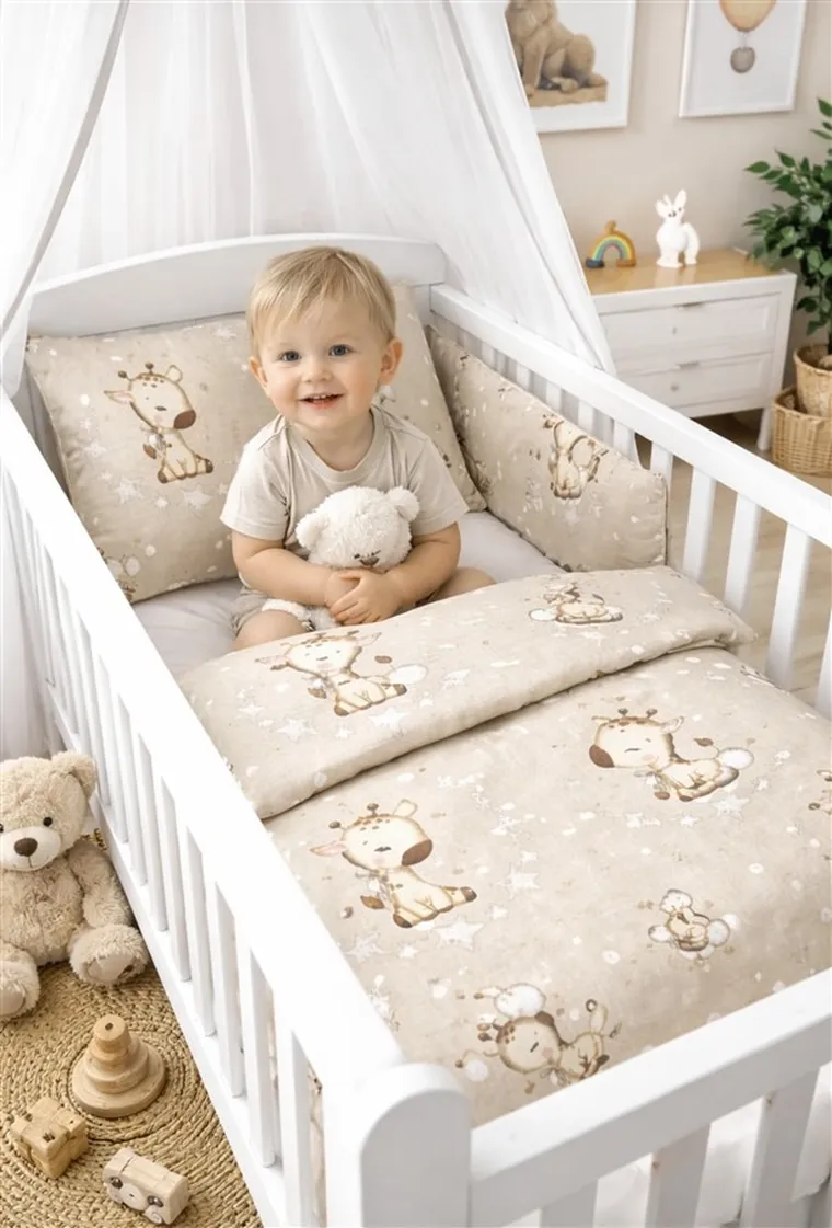 MimiNu, Żyrafka baby, 2-częściowy komplet pościeli bawełnianej, beż, 100-135 cm