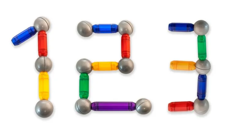 Miniland, zestaw klocków magnetycznych 36 szt.