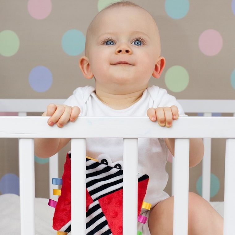 Mom's Carek, kontrastowa zabawka sensoryczna, czerwona