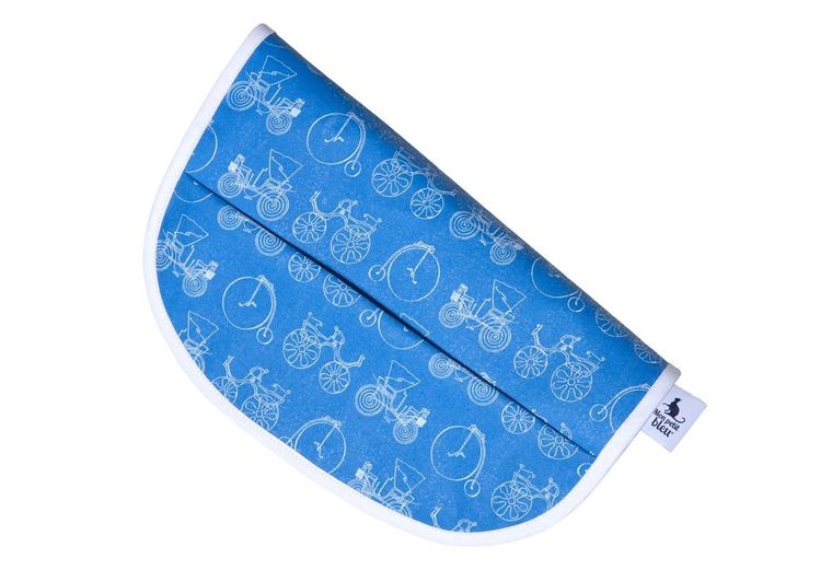 Mon Petit Bleu, śliniak z kieszonką, Pojazdy retro