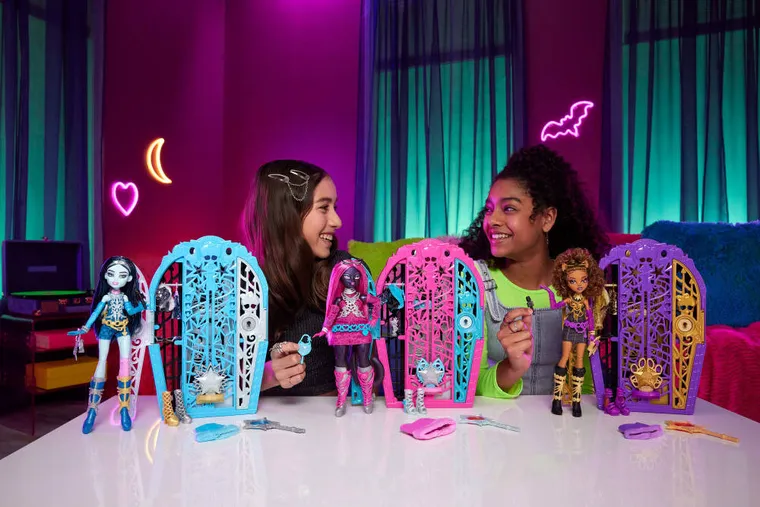 Monster High, Straszysekrety, Seria 6, lalka Catty Noir