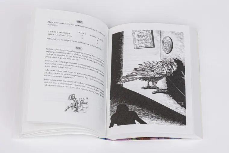 Muduko, Koszmar Alicji w Krainie Czarów, gra strategiczna