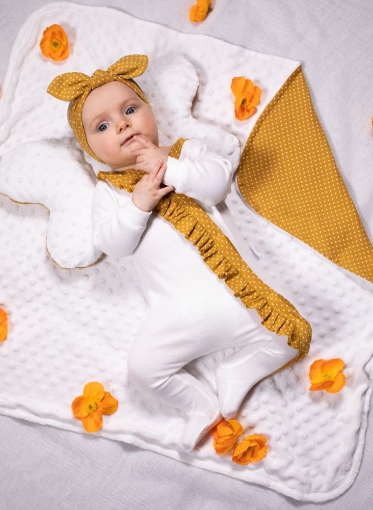 Nicol, Kropki, poduszka antywstrząsowa, motylek, minky, musztardowa