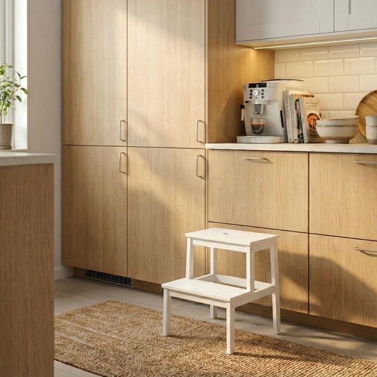 Nuxio, Krok, bambusowy taboret ze schodkiem, 46 cm