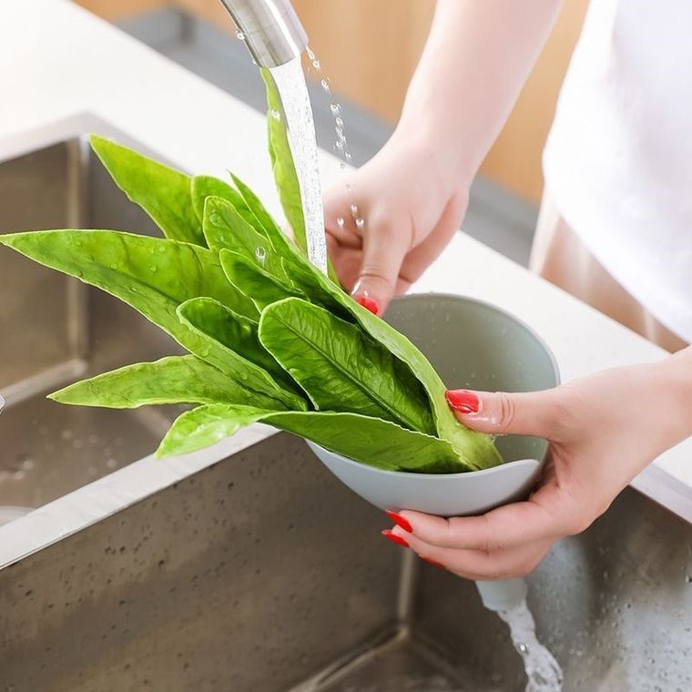 Ociekacz w kształcie lejka na sztućce, owoce, szary