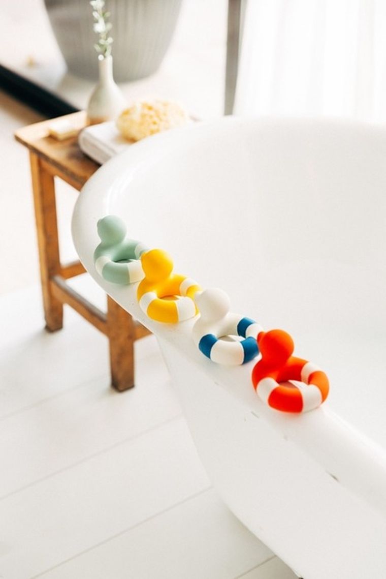 Oli & Carol, kaczka, zabawka do kąpieli, flo yellow