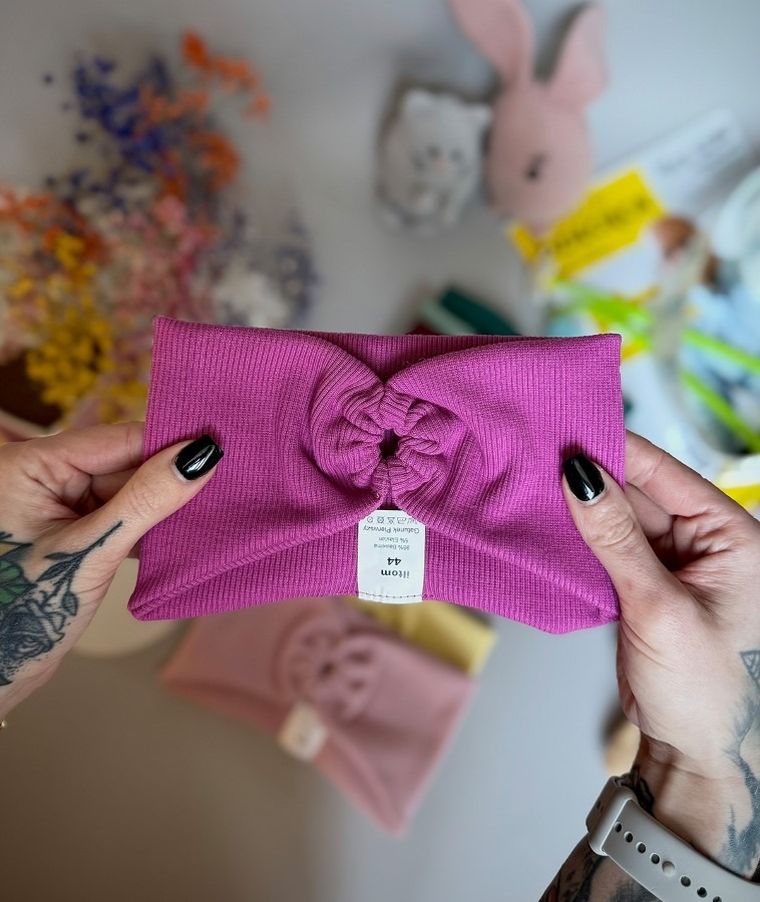 Opaska dziewczęca, prążkowana, różowa, Iltom