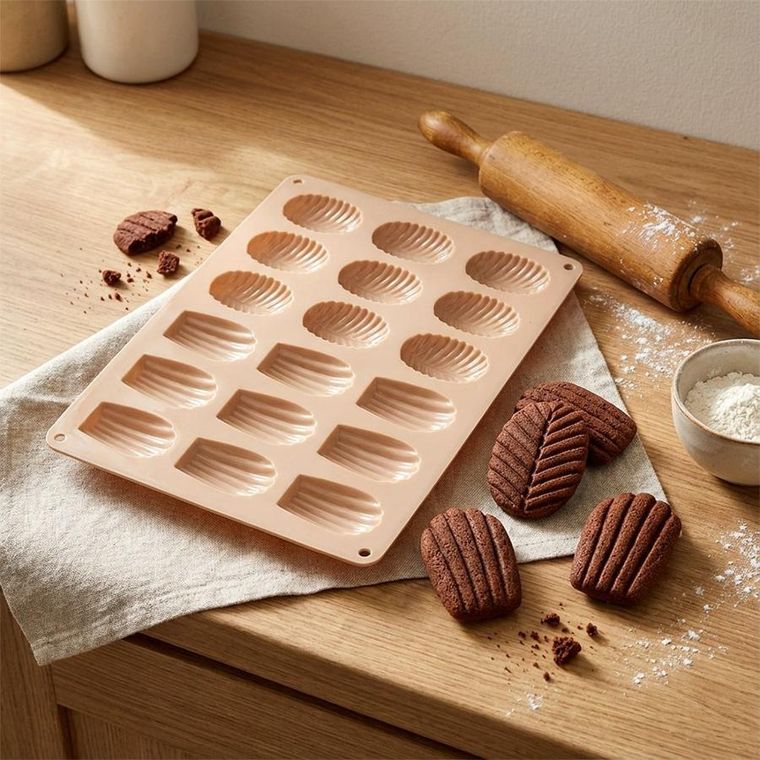 Orion, forma do ciastek i pralin, silikonowa, beżowa, 34-25-1 cm
