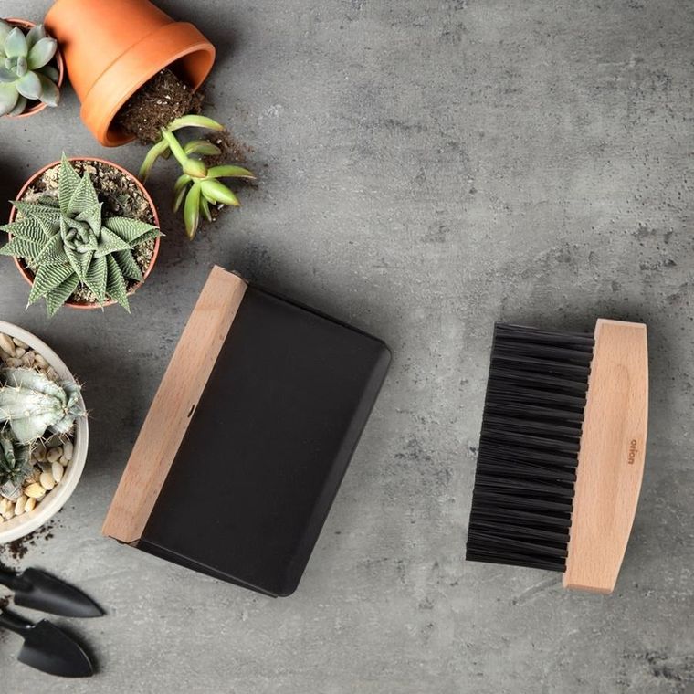 Orion, zmiotka z szufelką, magentyczna, 2 elementy