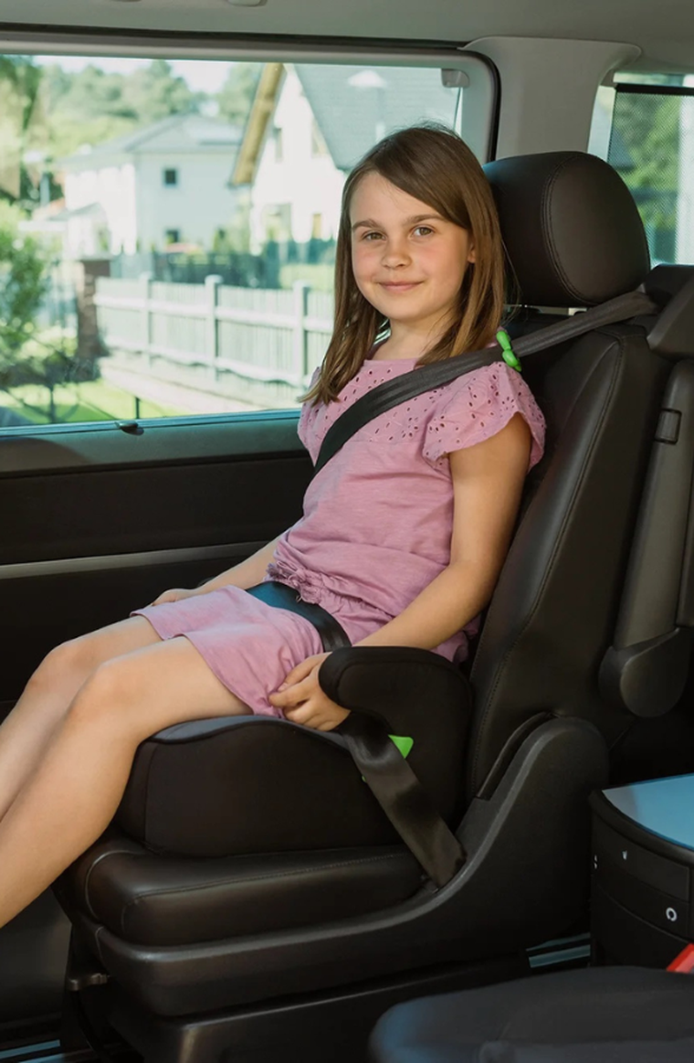 Osann, Junior, podstawka z pasem Gurtfix, Isofix, i-Size, Nero