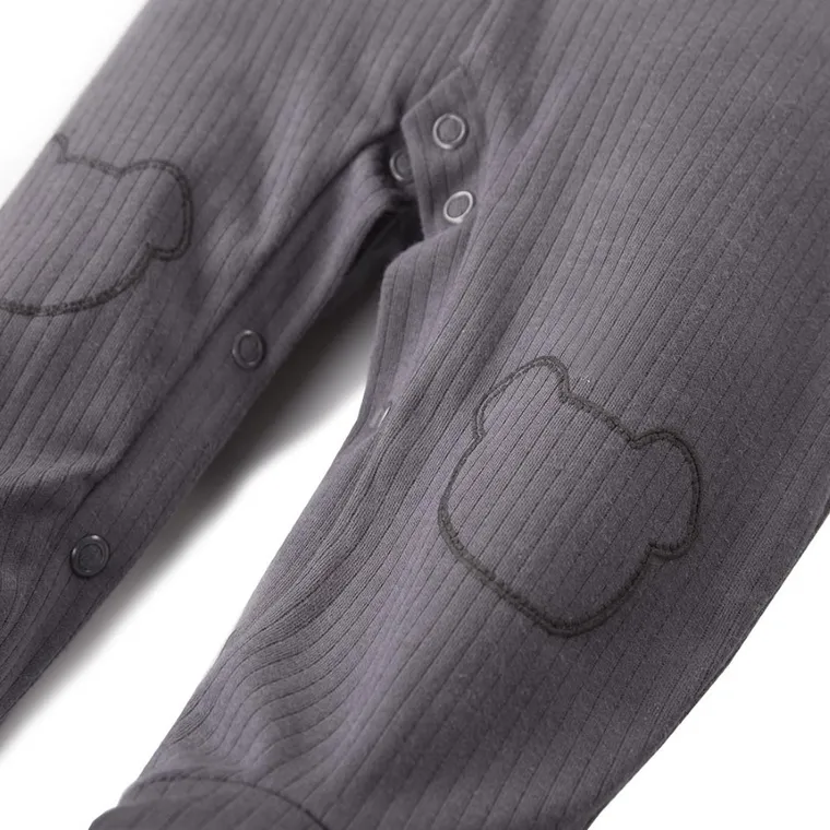 Pajac niemowlęcy, prążkowany, ciemnoszary, Eevi