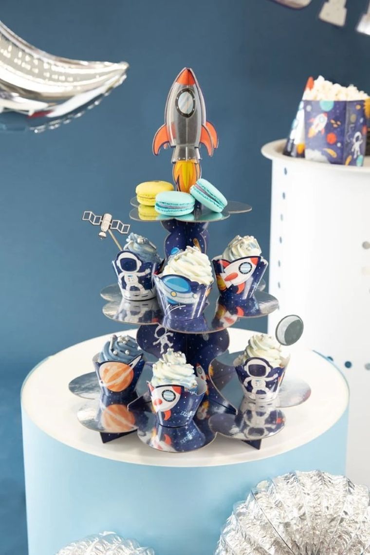 Party Tino, patera na przekąski, kosmos