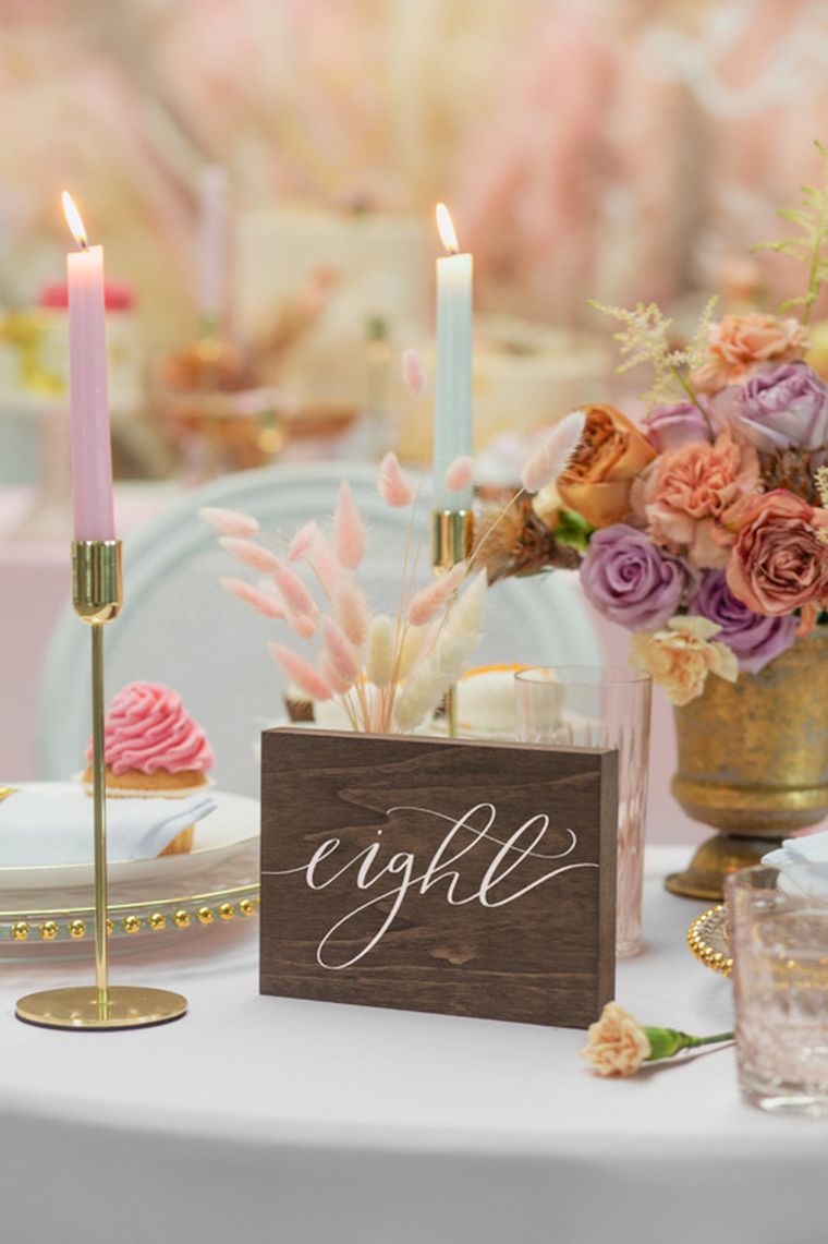 PartyDeco, drewniany numer na stół "Eight", 2-18-12.5 cm, 1 szt.