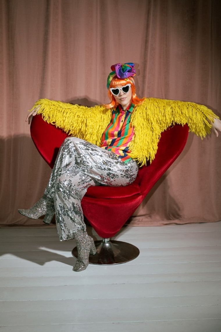 PartyDeco, Kleopatra, krótka peruka, pomarańczowa