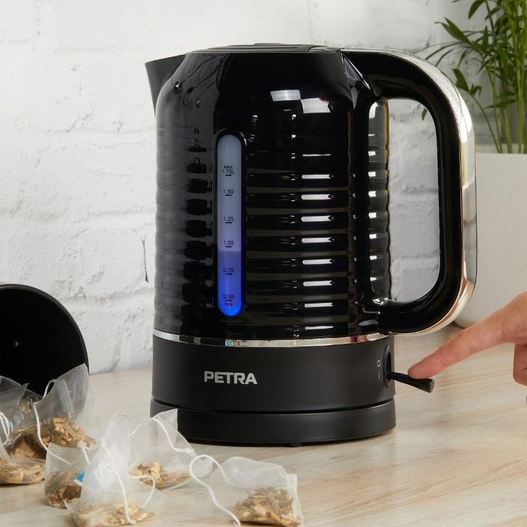 Petra, czajnik elektryczny 3000W, 1,7l