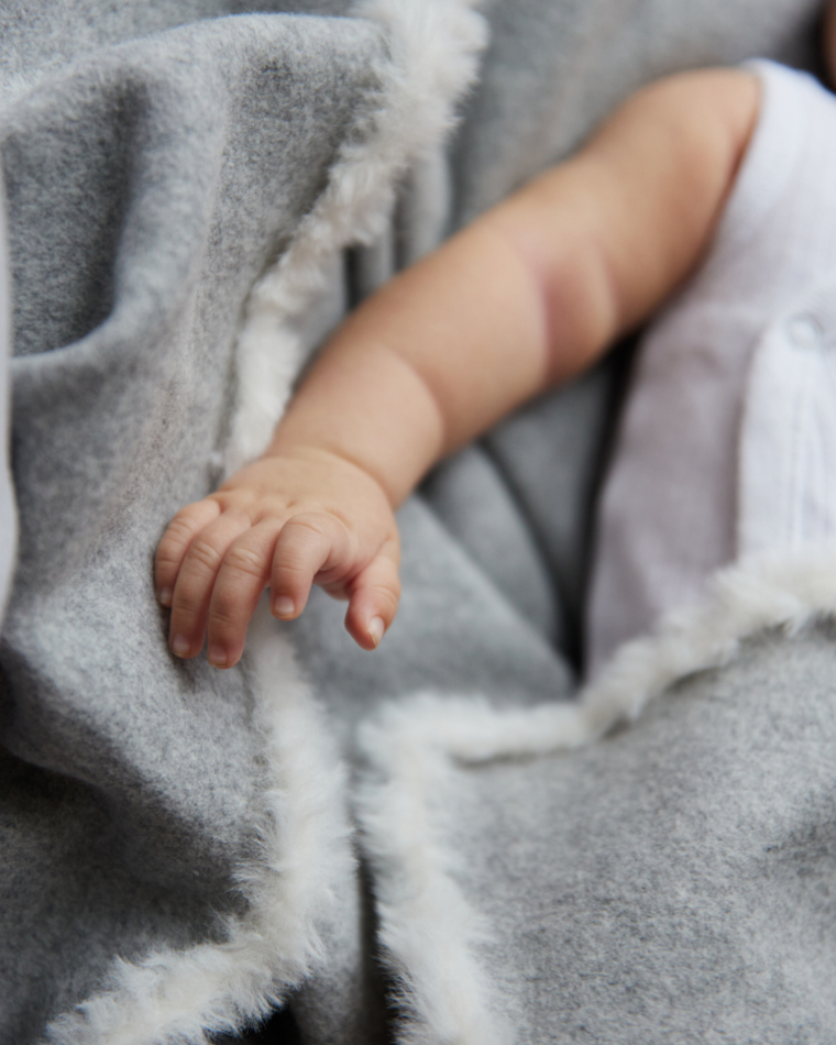 Piapimo, kocyk z bawełny organicznej, szary, 75-100 cm