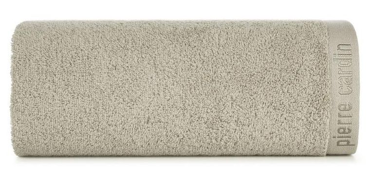 Pierre Cardin, ręcznik Evi