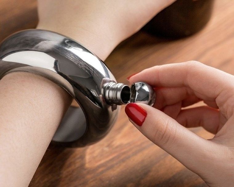 Piersiówka, bransoletka, 2w1