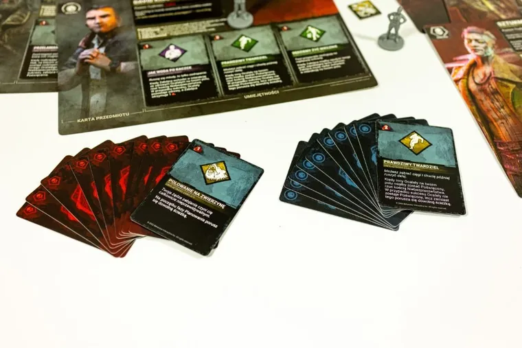 Portal Games, Dead by Daylight: Strażnik, dodatek, gra strategiczna