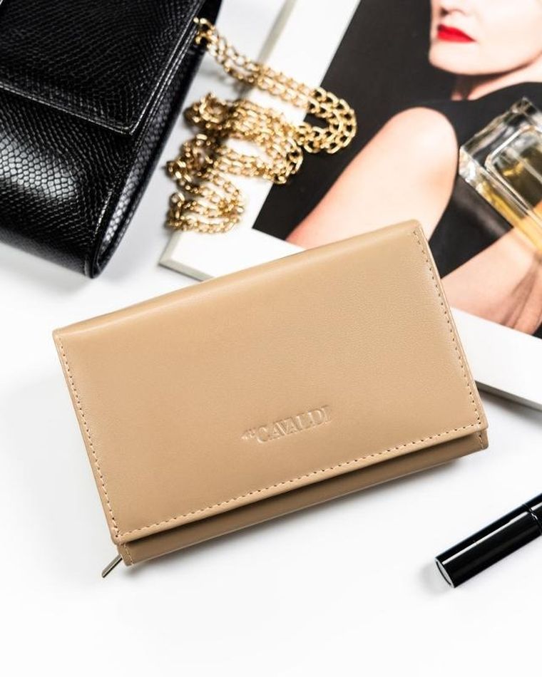Portfel, beżowy, skórzany, Cavaldi