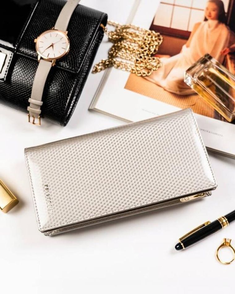 Portfel, beżowy, skórzany, Peterson