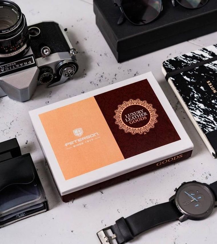 Portfel, brązowy, skórzany, Peterson