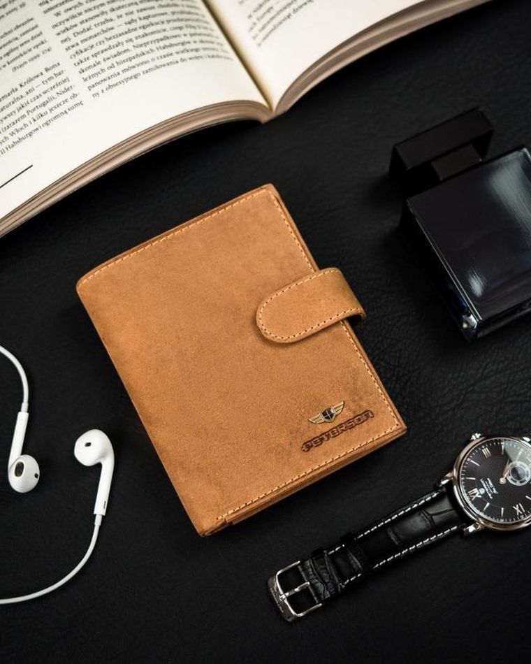 Portfel, brązowy, skórzany, RFID, Peterson