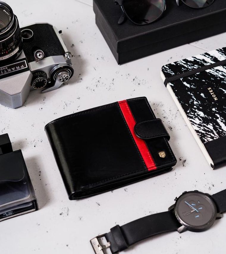 Portfel, czarno-czerwony, skórzany, RFID, Rovicky