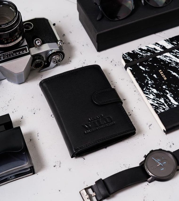 Portfel, czarny, skórzany, Always Wild