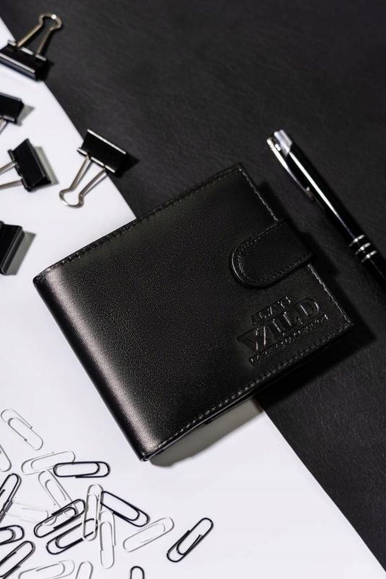 Portfel, czarny, skórzany, Always Wild