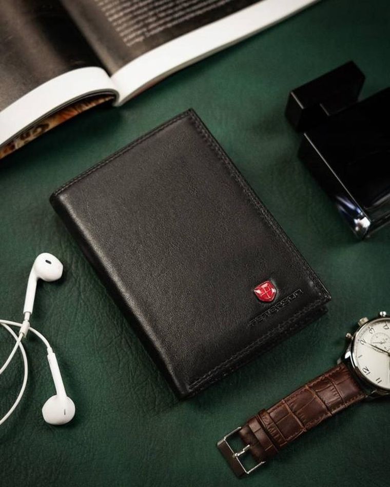 Portfel, czarny, skórzany, Peterson