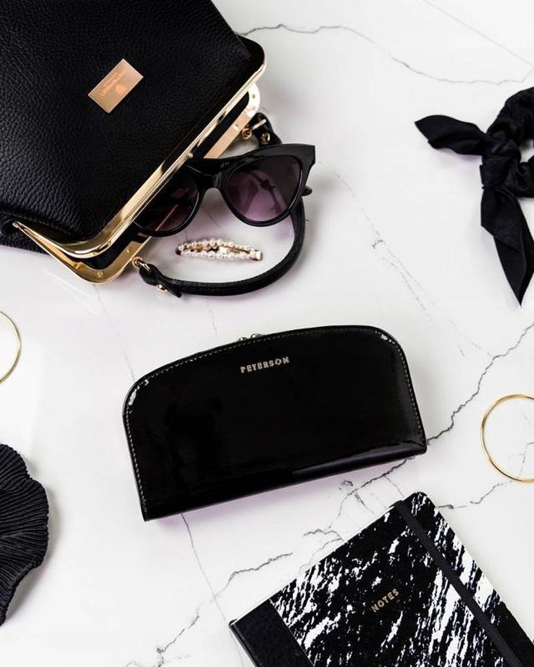 Portfel, czarny, skórzany, Peterson