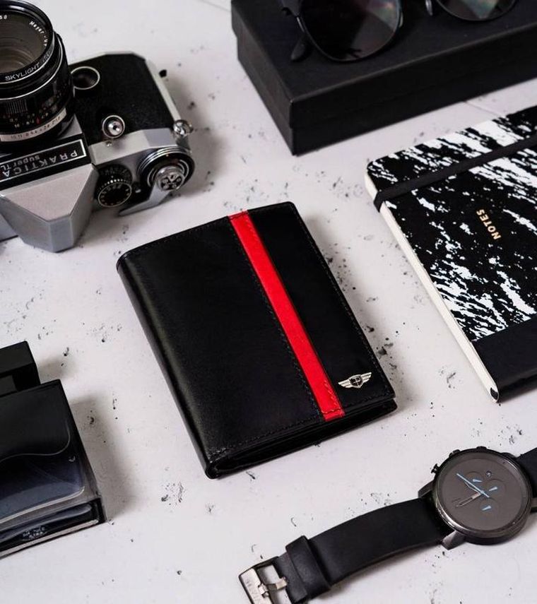 Portfel, czarny, skórzany, Peterson