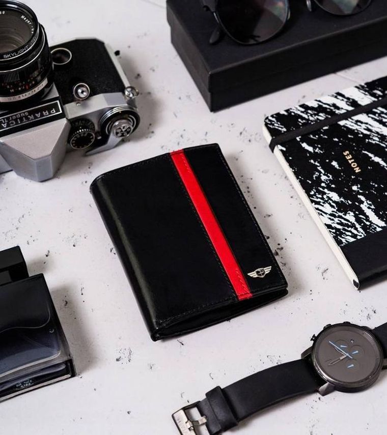 Portfel, czarny, skórzany, Peterson