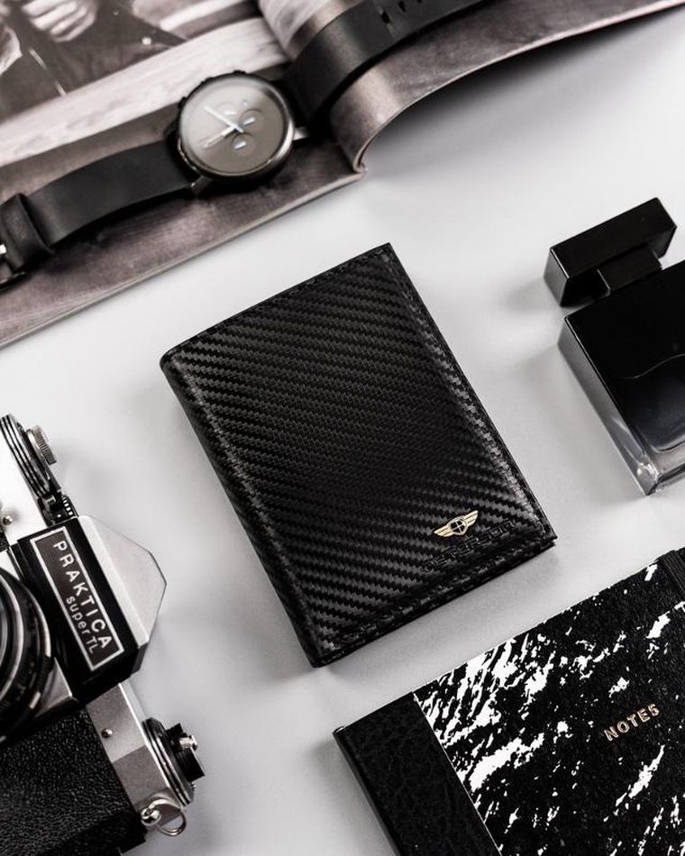 Portfel, czarny, skórzany, Peterson