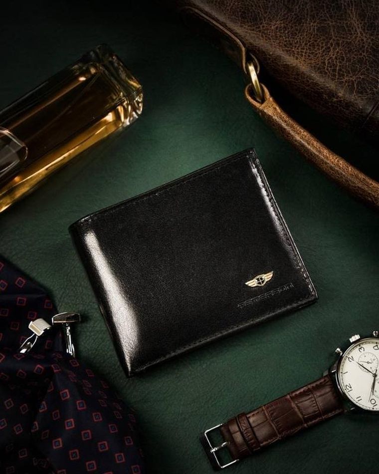 Portfel, czarny, skórzany, Peterson