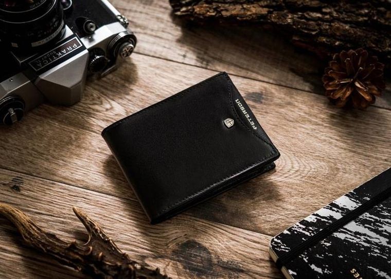 Portfel, czarny, skórzany, RFID, Peterson