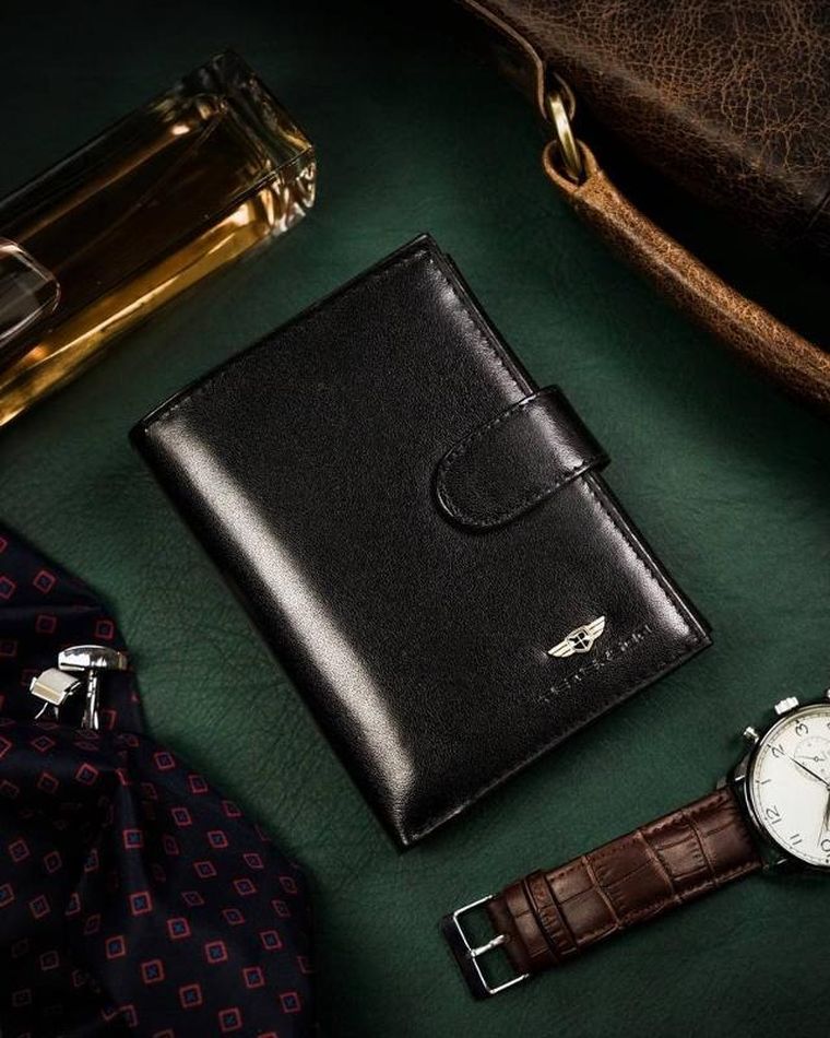 Portfel, czarny, skórzany, RFID, Peterson