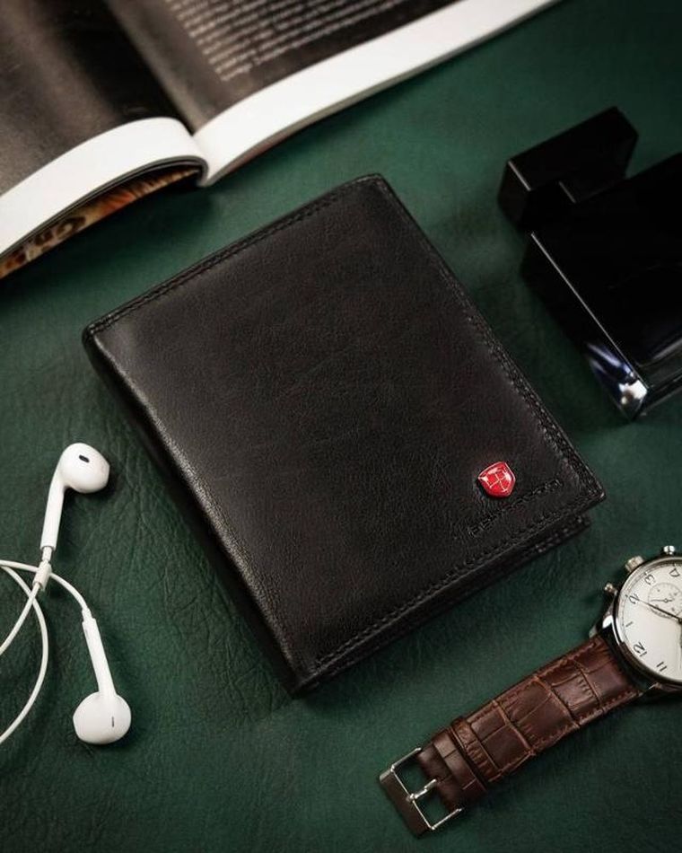 Portfel, czarny, skórzany, RFID, Peterson