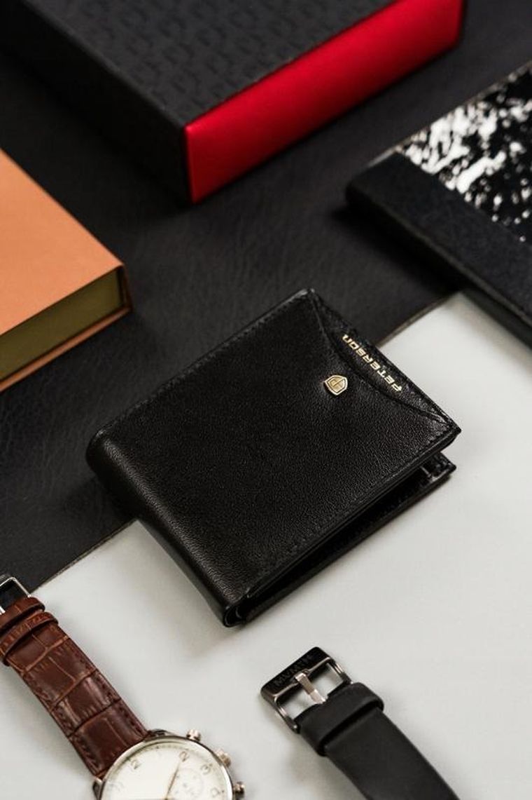 Portfel, czarny, skórzany, RFID, Peterson