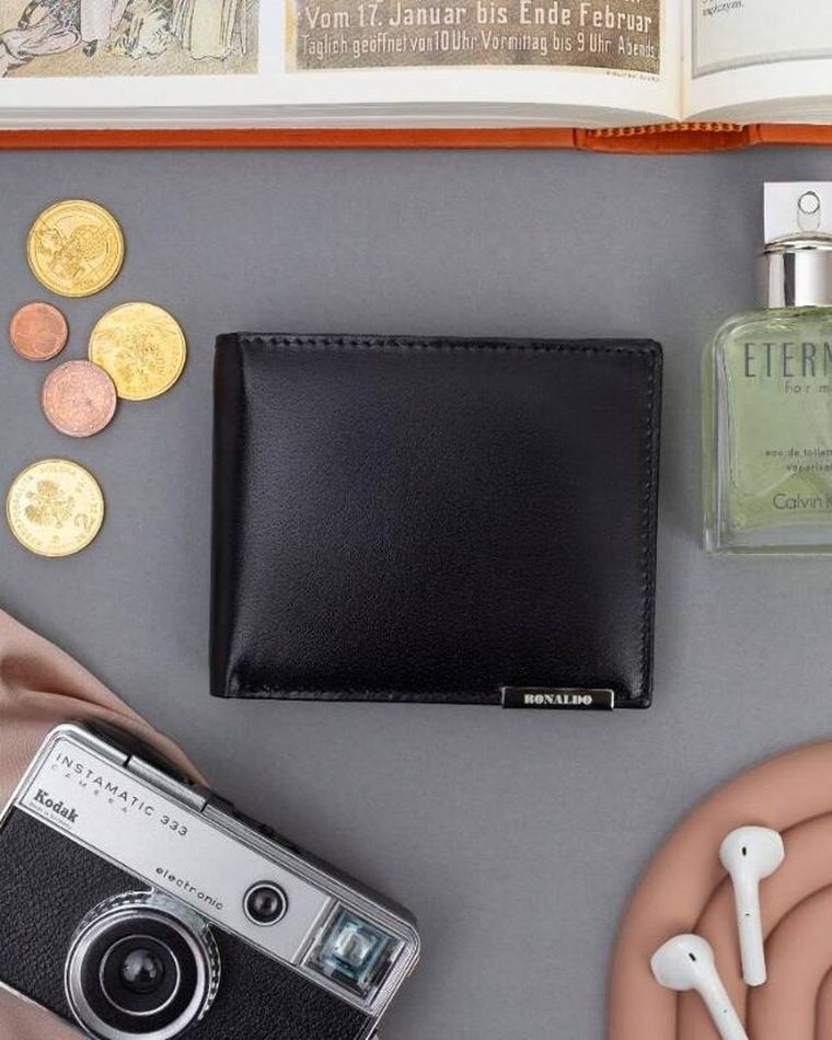 Portfel, czarny, skórzany, RFID, Ronaldo