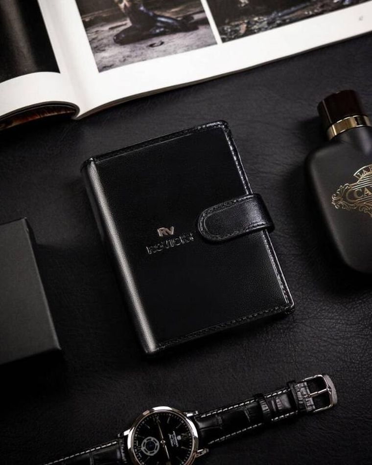 Portfel, czarny, skórzany, Rovicky